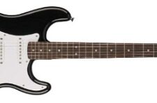 fender Fender Squier Bullet Stratocaster Hard Tail RW HSS Black
